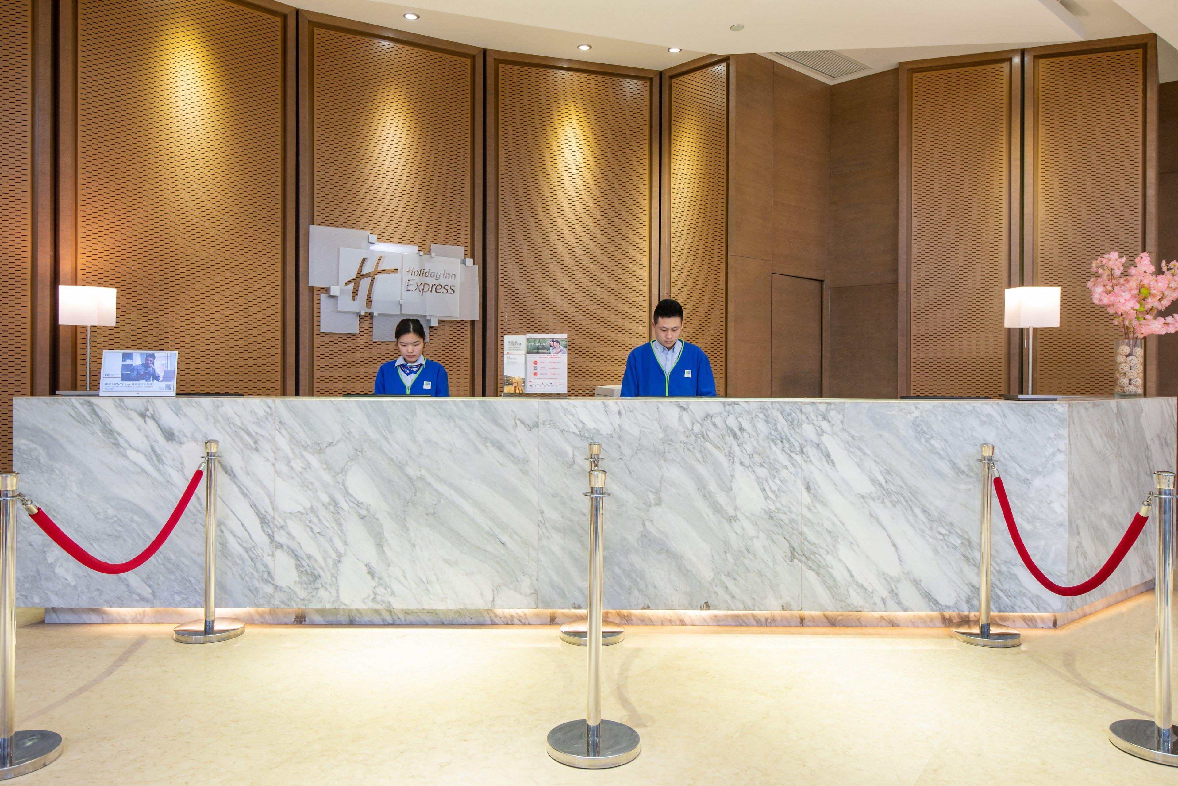 Holiday Inn Express Chengdu West Gate By Ihg Экстерьер фото